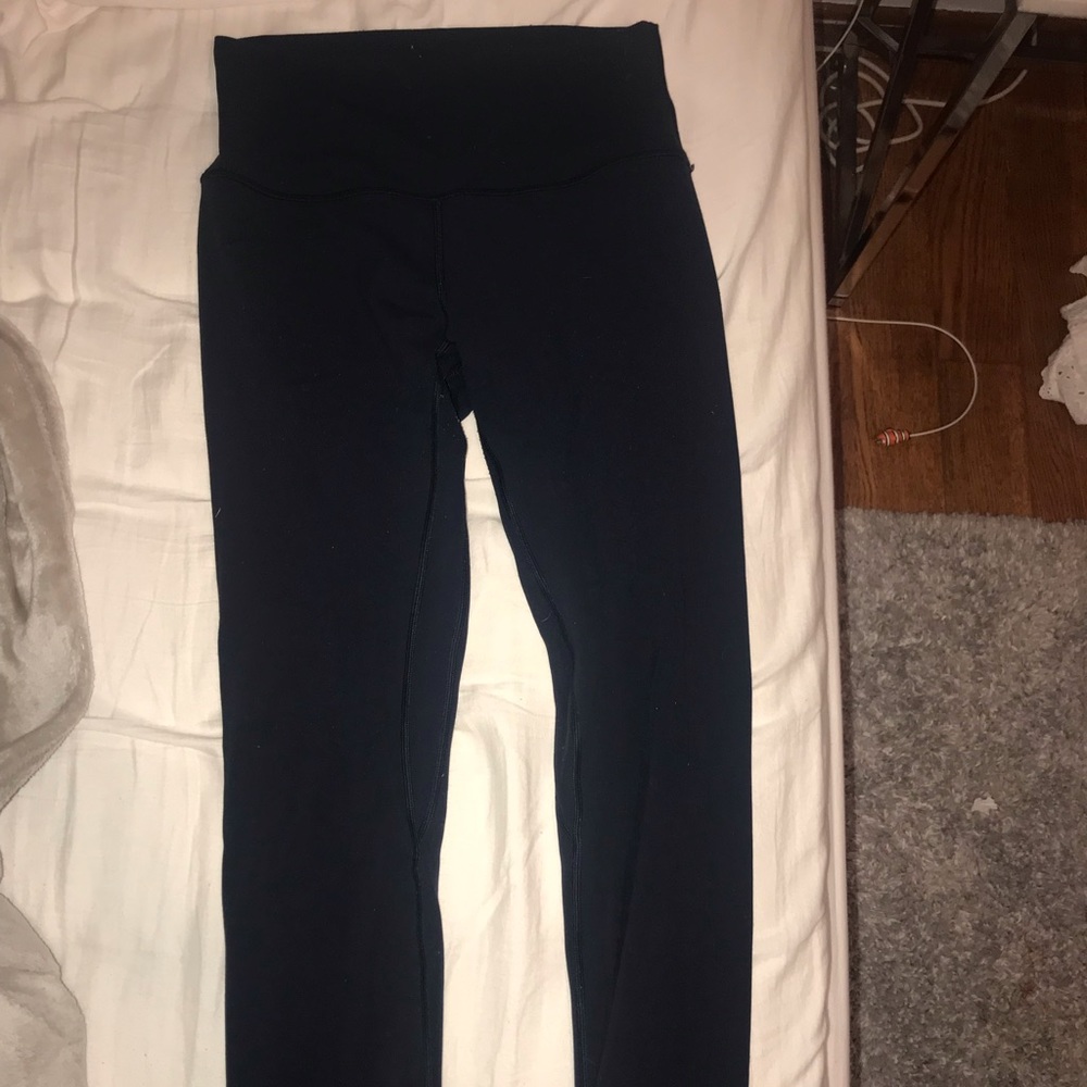 Navy blue Lululemon align pant 28” (7/8 length)